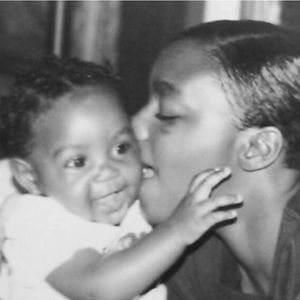 Meet your Posher, Mzblu